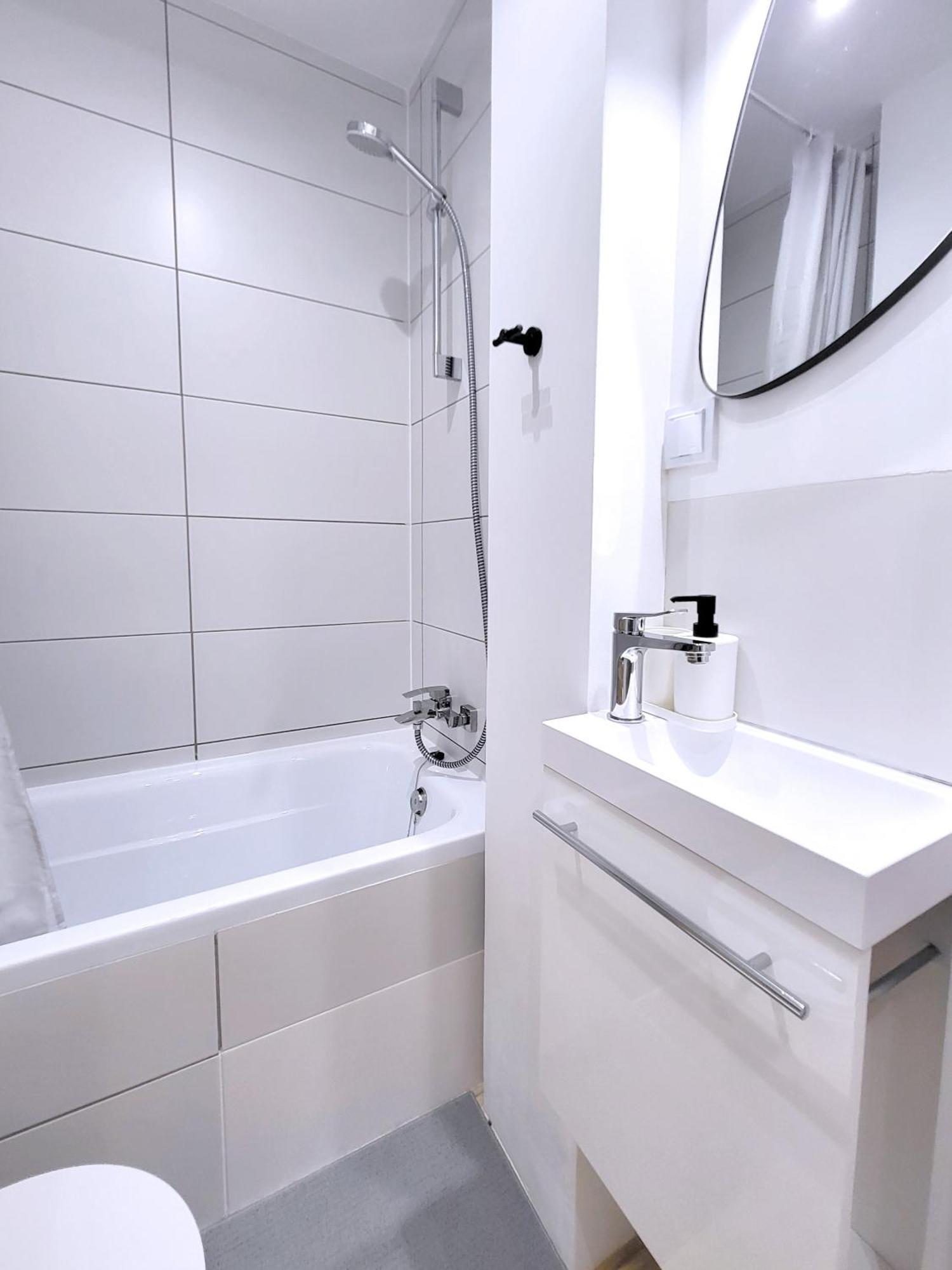 Ferienwohnung Enjoy! Srodmiescie Nowogrodzka Warschau Exterior foto